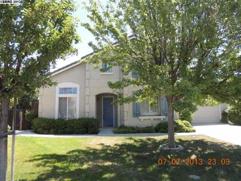 4520 Thoroughbred Ct, Antioch, CA 94531-9316