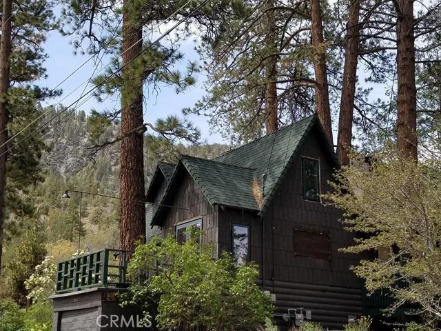5632 Oak St., Wrightwood, CA 92397