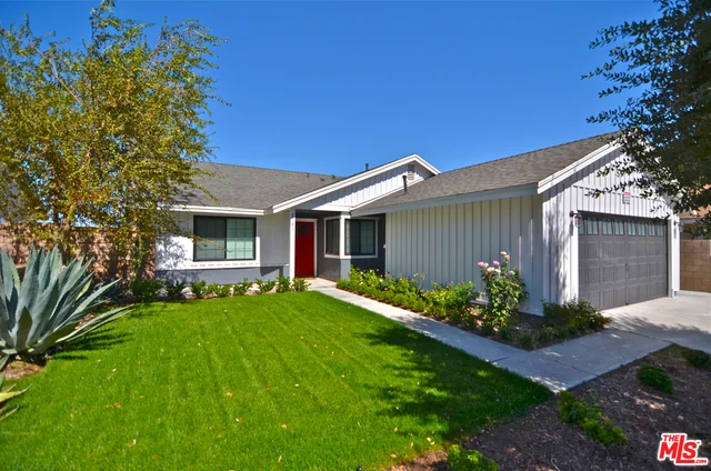 2741 Jojoba, Palmdale, CA 93550
