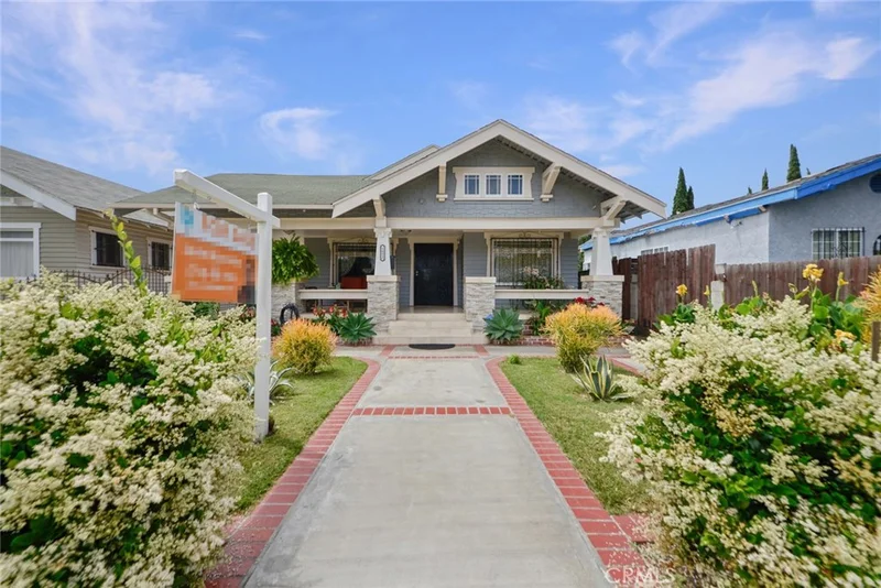 1852 41st, Los Angeles, CA 90062