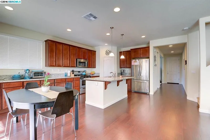 1899 Lakewood Drive, Oakley, CA 94561