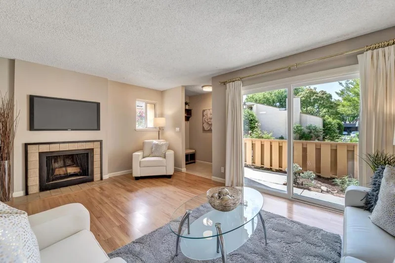 125 Connemara #45, Sunnyvale, CA 94087