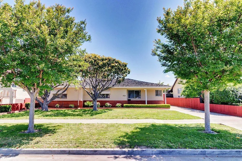 768 19th, San Jose, CA 95112