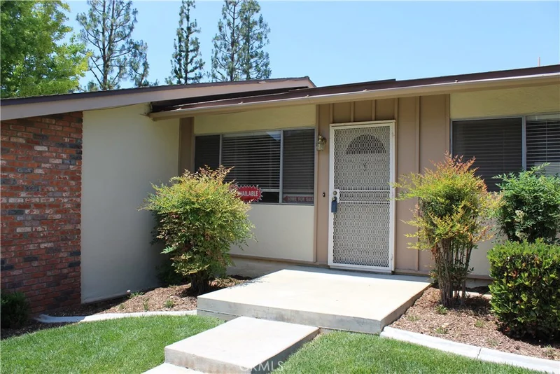 22673 Palm #F, Grand Terrace, CA 92313