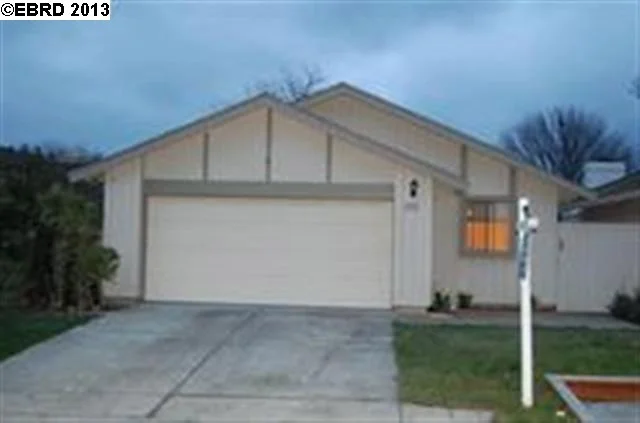2248 Old Creek Cir, Pittsburg, CA 94565-5336