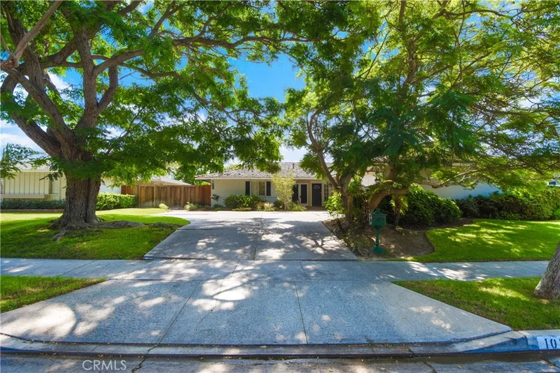 1016 Dover, Newport Beach, CA 92660