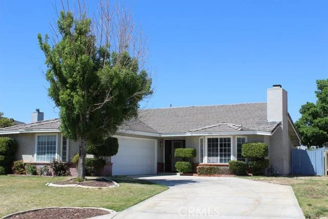 18590 Mountain Meadow, Victorville, CA 92395