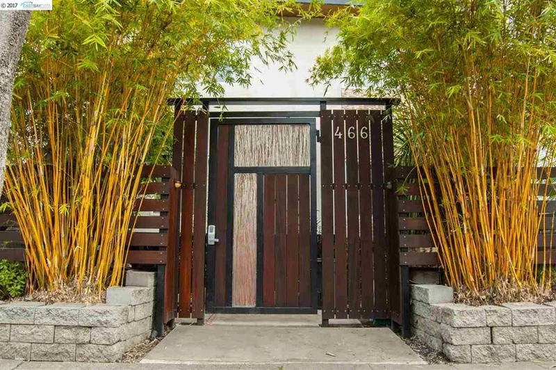 466 37th Street #8, Oakland, CA 94609
