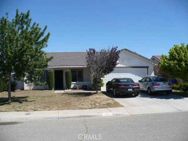 11704 Cambridge, Adelanto, CA 92301