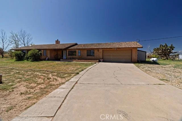 11575 Stuveling, Oak Hills, CA 92344