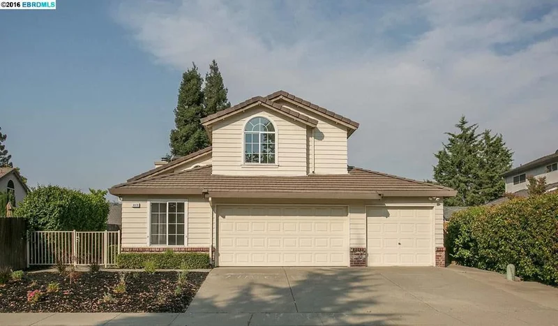 8919 Mandalay Way, Elk Grove, CA 95624