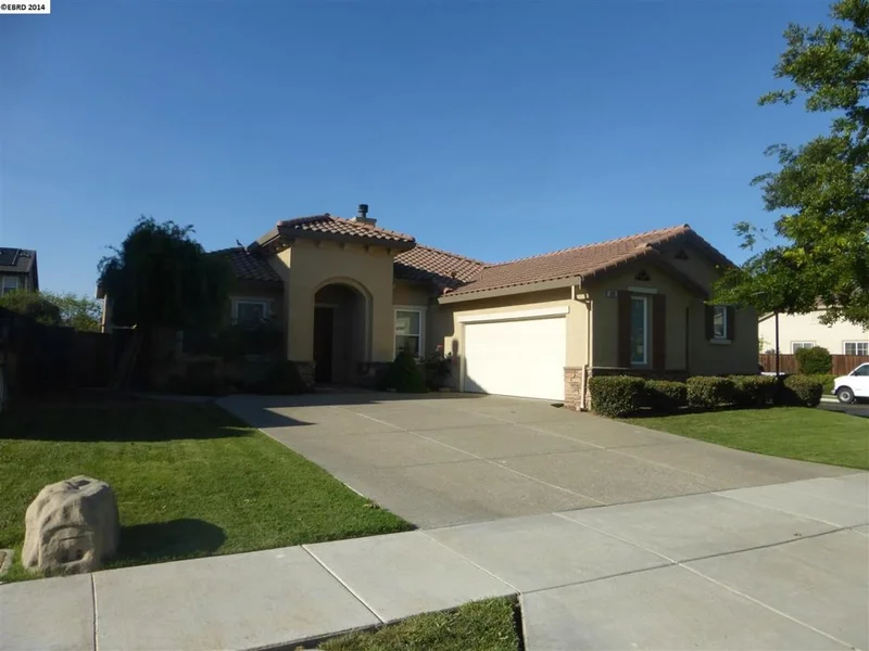 870 Mericrest St, Brentwood, CA 94513-6363
