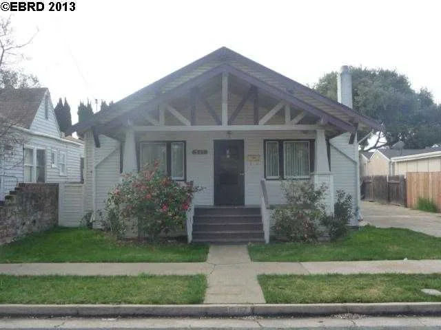 517 12th St, Antioch, CA 94509-2261