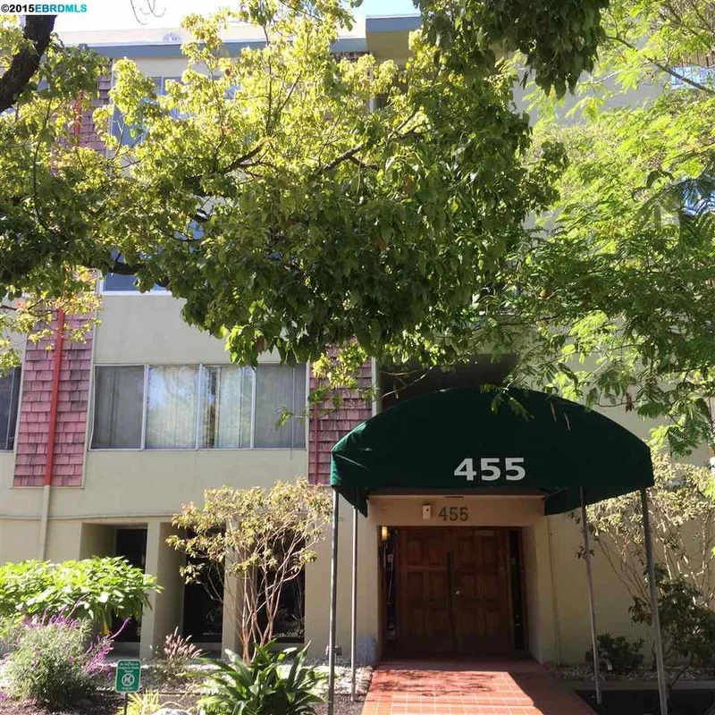 455 Crescent St #312, Oakland, CA 94610