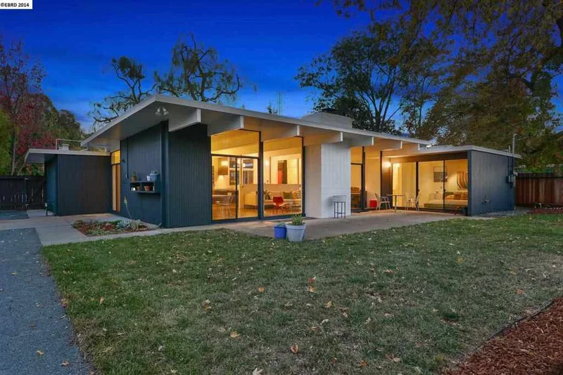 256 Los Banos Ave, Walnut Creek, CA 94598-3132