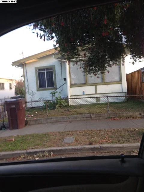 1122 60th Ave, Oakland, CA 94621-3908