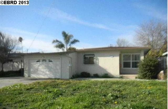 547 Solano Avenue, Hayward, CA 94541