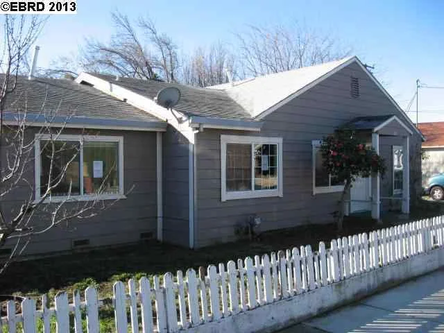 119 Ruby St, Oakley, CA 94561-2192