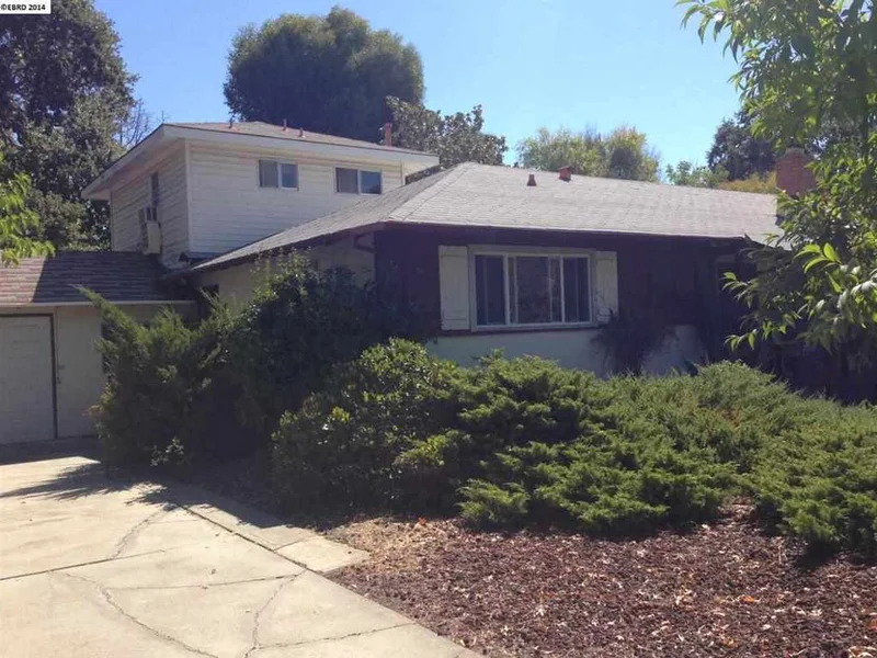 2982 Hillsdale Drive, Pleasant Hill, CA 94523-4551