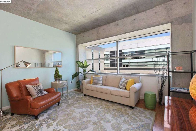 428 Alice St #737, Oakland, CA 94607-4350