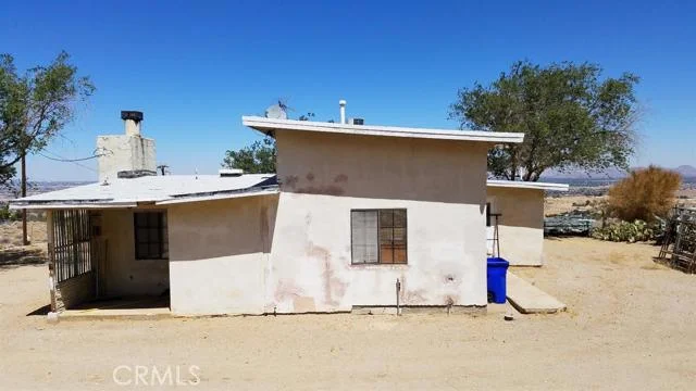 9037 Pauhaska, Apple Valley, CA 92308