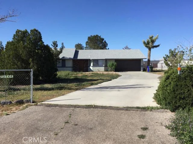 12544 Okahda, Apple Valley, CA 92308