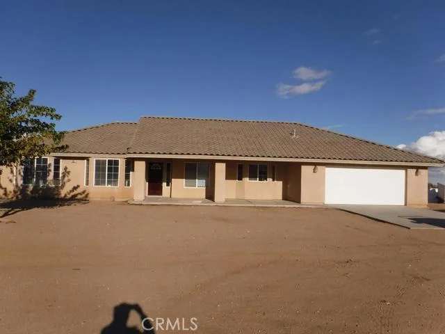 8957 Wilmot Road, Oak Hills, CA 92344