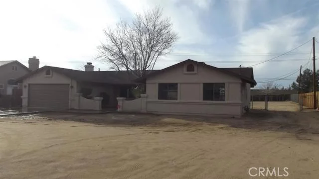 11410 Saratoga, Apple Valley, CA 92308