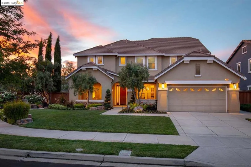 2689 Cinnabar Hills Ct, Brentwood, CA 94513