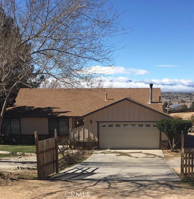 10248 Mockingbird, Apple Valley, CA 92308