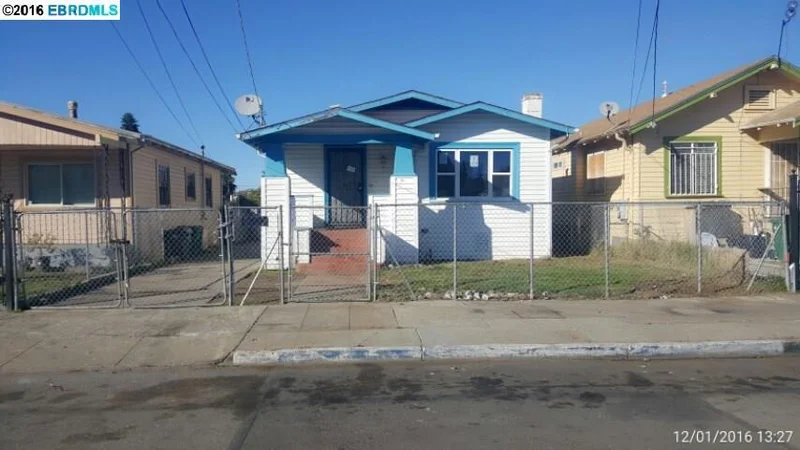1227 95th Ave, Oakland, CA 94603