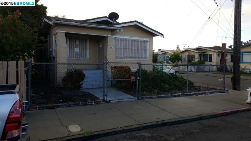2300 63rd Ave, Oakland, CA 94605