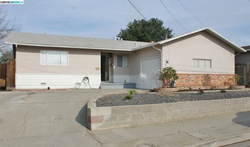 913 Jacobsen St, Antioch, CA 94509-2011