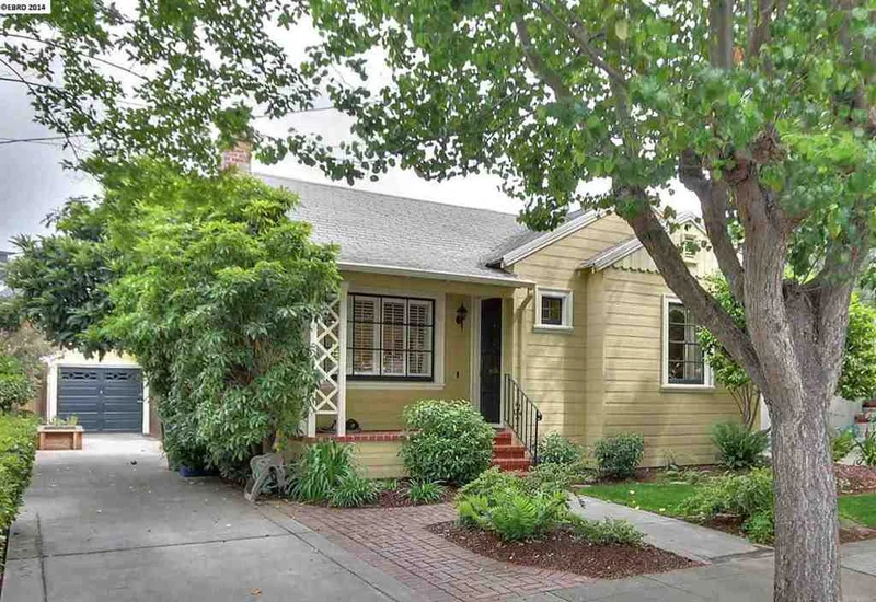 860 Saint Marys Ave, San Leandro, CA 94577-3854