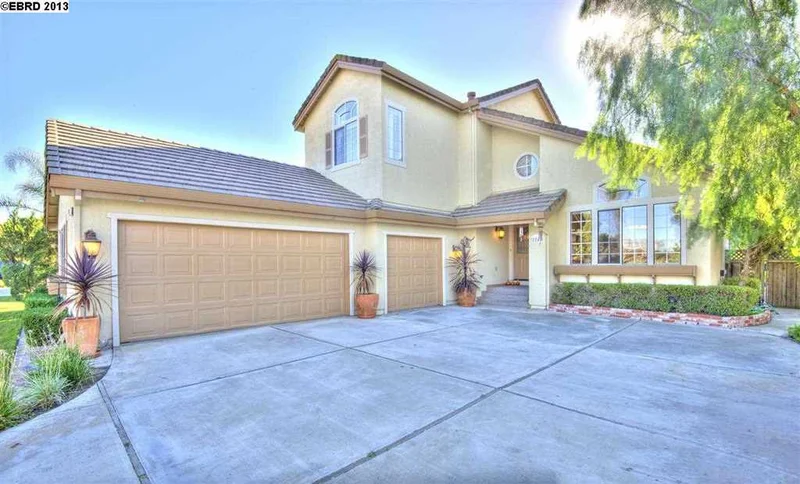 2246 Prestwick Dr, Discovery Bay, CA 94505-1410