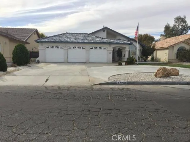 27230 Strawberry, Helendale, CA 92342