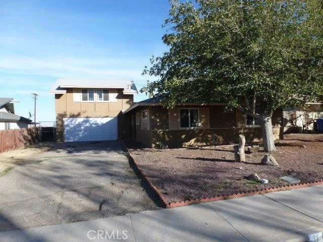 417 Fenoak, Barstow, CA 92311
