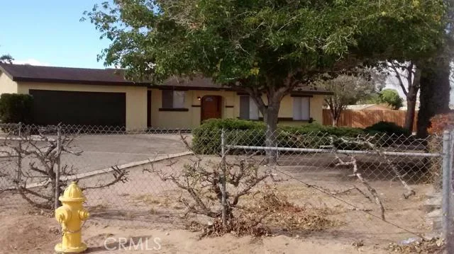 10418 Hawthorne, Hesperia, CA 92345