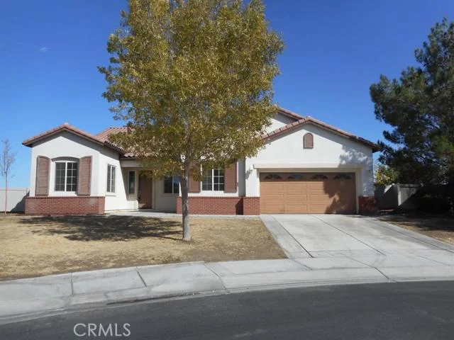 10377 Daylily, Apple Valley, CA 92308