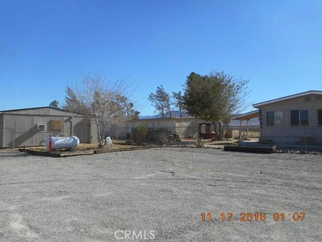 11825 Laguna Seca, Apple Valley, CA 92308