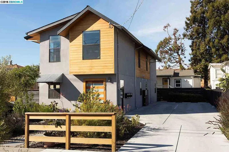 1020 61st Street, Oakland, CA 94608
