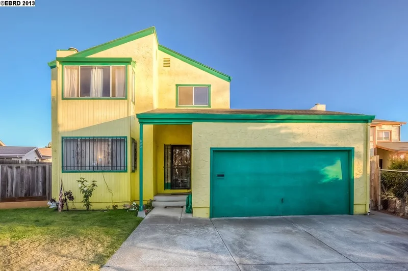 855 Stanford Ave, Oakland, CA 94608
