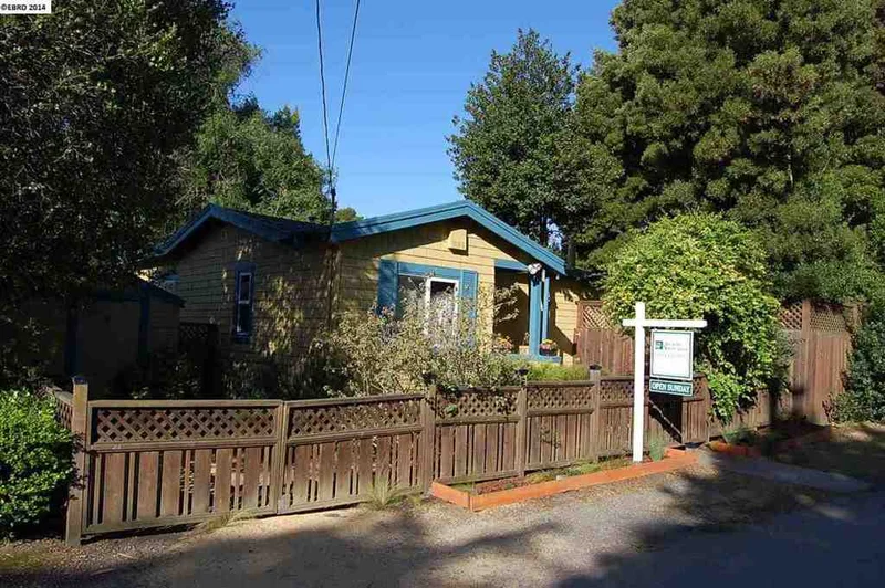 6323 Sunnymere Ave, Oakland, CA 94605-2256
