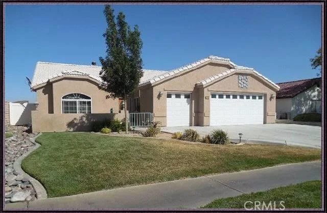 27221 Silver Lakes Pkwy, Helendale, CA 92342