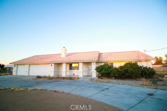 11569 Hemlock, Hesperia, CA 92345