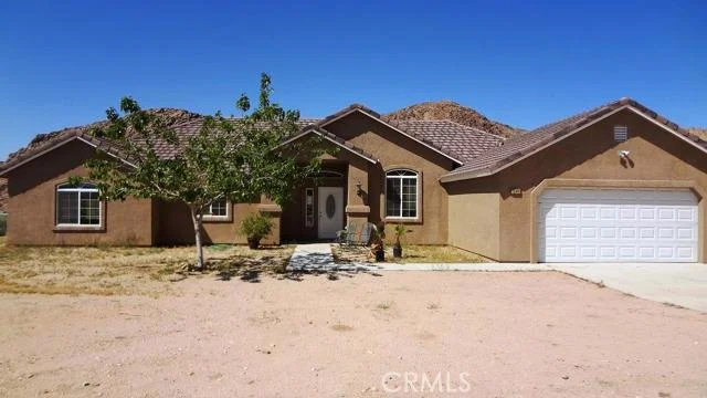 25392 Old Mine, Apple Valley, CA 92307
