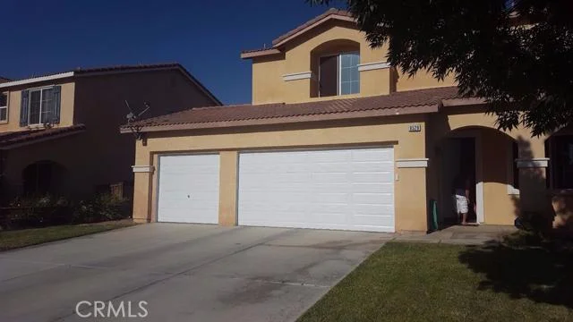 8529 Stone Creek, Hesperia, CA 92344