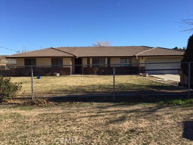 7727 Alston, Hesperia, CA 92345