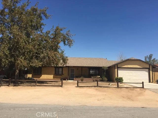 22546 Topock, Apple Valley, CA 92308