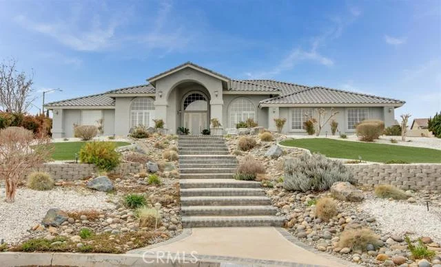 12534 Autumn Leaves, Victorville, CA 92395